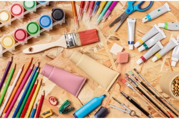 Essential Materials for Drawing and Illustration